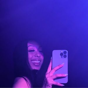 Meet your Posher, Sydney